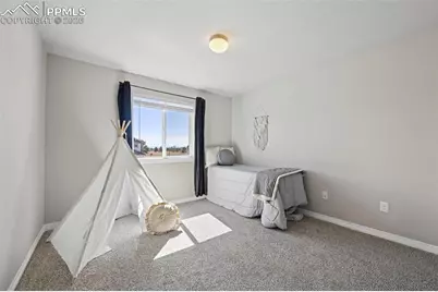 6990 Winnicut Drive, Colorado Springs, CO 80925 - Photo 17