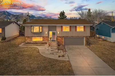 702 Paradise Lane, Colorado Springs, CO 80904 - Photo 43