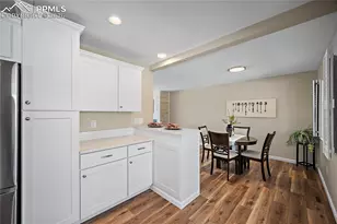 702 Paradise Ln, Colorado Springs, CO 80904 - Photo 15