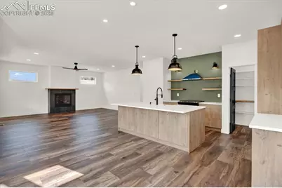 31 Sandra Lane, Manitou Springs, CO 80829 - Photo 9