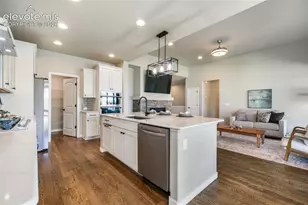10104 Emerald Lk Ln, Colorado Springs, CO 80924 - Photo 17