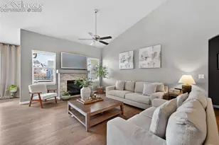 10526 Kelowna View, Colorado Springs, CO 80908 - Photo 9