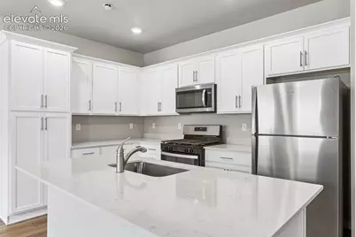 1132 Babette Heights, Colorado Springs, CO 80904 - Photo 5