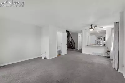 532 Shady Crest Circle, Colorado Springs, CO 80916 - Photo 17