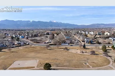 532 Shady Crest Circle, Colorado Springs, CO 80916 - Photo 45