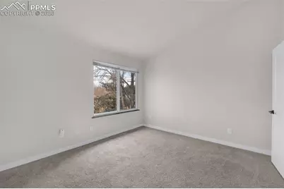 532 Shady Crest Circle, Colorado Springs, CO 80916 - Photo 35