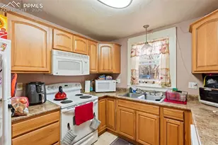 936 E Moreno Ave, Colorado Springs, CO 80903 - Photo 23