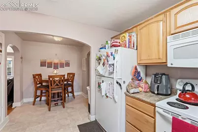 936 E Moreno Avenue, Colorado Springs, CO 80903 - Photo 35
