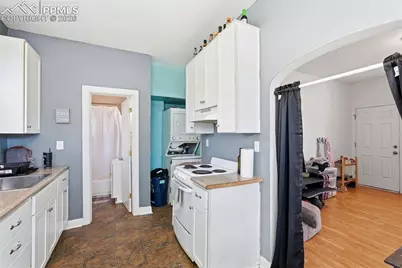 936 E Moreno Avenue, Colorado Springs, CO 80903 - Photo 7