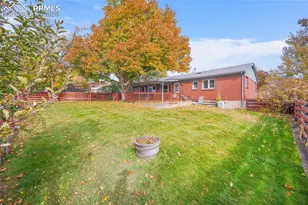 2222 N Circle Dr, Colorado Springs, CO 80909 - Photo 19