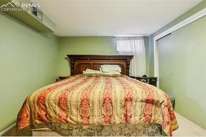 351 S Peoria Circle, Aurora, CO 80012 - Photo 27