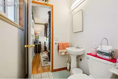 351 S Peoria Circle, Aurora, CO 80012 - Photo 17