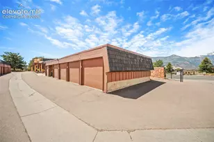 2979 Mesa Rd, Colorado Springs, CO 80904 - Photo 27