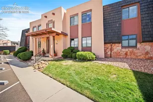 2979 Mesa Rd, Colorado Springs, CO 80904 - Photo 1