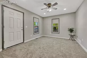 929 S Arcadia St, Colorado Springs, CO 80903 - Photo 7
