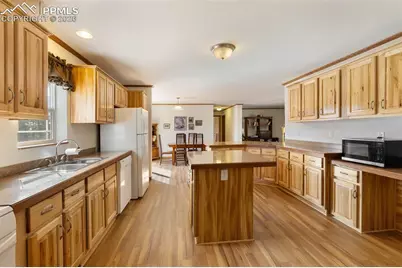 109 Pawnee Place, Florissant, CO 80816 - Photo 15