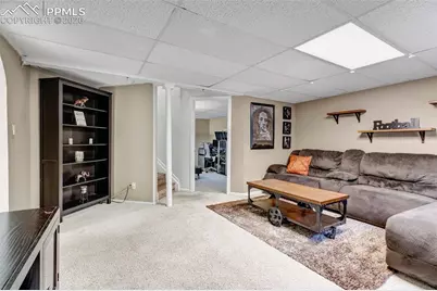 18215 E Warren Avenue, Aurora, CO 80013 - Photo 37