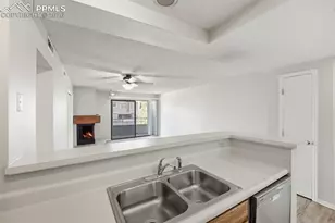 960 Acapulco Ct, Colorado Springs, CO 80910 - Photo 9