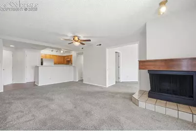 960 Acapulco Court, Colorado Springs, CO 80910 - Photo 5