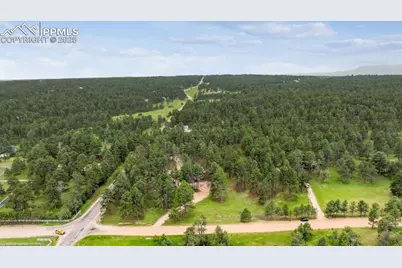 8725 Kirk Drive, Colorado Springs, CO 80908 - Photo 5