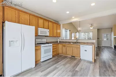 6642 Glowing Valley Drive, Colorado Springs, CO 80923 - Photo 5