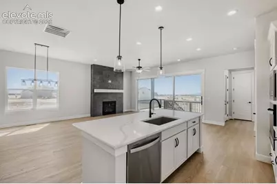 8720 San Diego Way, Colorado Springs, CO 80908 - Photo 9