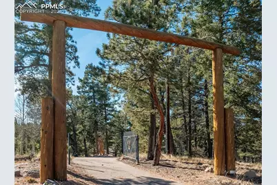 528 Mohawk Heights, Florissant, CO 80816 - Photo 5