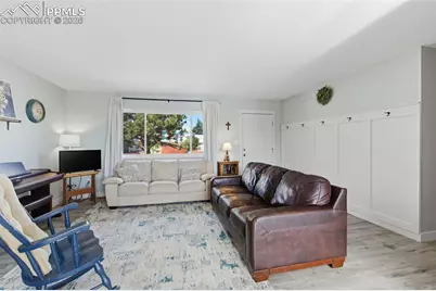 6879 Chippewa Road, Colorado Springs, CO 80915 - Photo 7