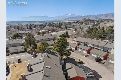 432 W Rockrimmon Boulevard #B, Colorado Springs, CO 80919 - Photo 15
