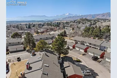 432 W Rockrimmon Boulevard #B, Colorado Springs, CO 80919 - Photo 15