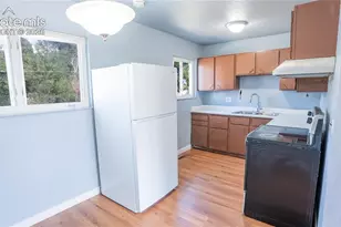 2519 Monterey Rd, Colorado Springs, CO 80910 - Photo 7