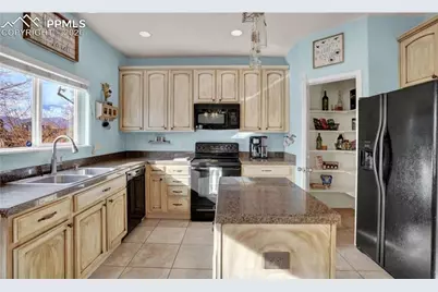 8180 Silver Glen Drive, Fountain, CO 80817 - Photo 11