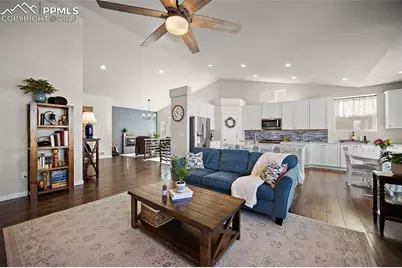 7372 Glen Forest Lane, Colorado Springs, CO 80927 - Photo 11