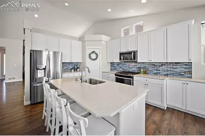 7372 Glen Forest Lane, Colorado Springs, CO 80927 - Photo 13