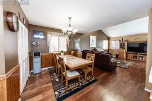 4576 Hennings Dr, Colorado Springs, CO 80911 - Photo 15