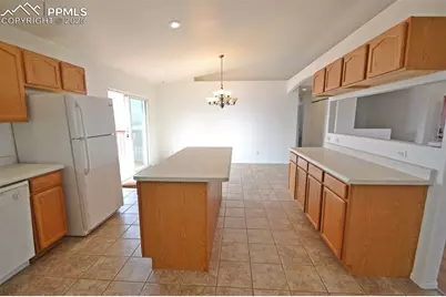 228 W Kyle Drive, Pueblo, CO 81007 - Photo 17