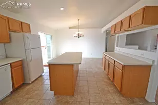 228 W Kyle Dr, Pueblo, CO 81007 - Photo 17