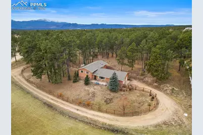 7020 Wildridge Road, Colorado Springs, CO 80908 - Photo 13