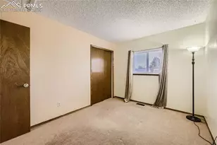 3590 Rocky Knoll Dr, Colorado Springs, CO 80920 - Photo 15