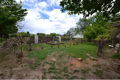 319 N 19th Street, Canon City, CO 81212 - Photo 5