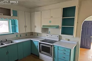 119 E Cedar St, Walsenburg, CO 81089 - Photo 35