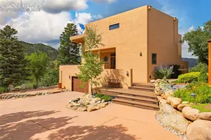 531 Crystal Hills Blvd, Manitou Springs, CO 80829 - Photo 1
