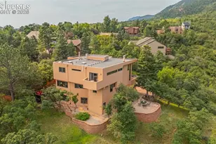 531 Crystal Hills Blvd, Manitou Springs, CO 80829 - Photo 3