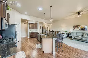 10625 Slumber Ridge Way, Colorado Springs, CO 80908 - Photo 9