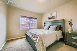 10625 Slumber Ridge Way, Colorado Springs, CO 80908 - Photo 17