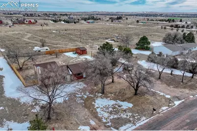 7815 Maverick Road, Colorado Springs, CO 80908 - Photo 31