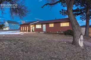 7815 Maverick Rd, Colorado Springs, CO 80908 - Photo 3