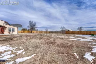 7815 Maverick Rd, Colorado Springs, CO 80908 - Photo 39