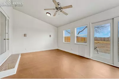 7815 Maverick Road, Colorado Springs, CO 80908 - Photo 15