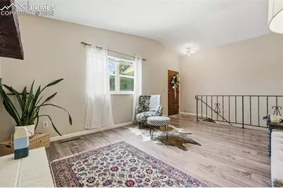 5559 Descanso Circle, Colorado Springs, CO 80918 - Photo 5